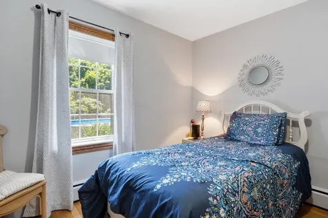19 Pleasant Street Merrimack NH 03054