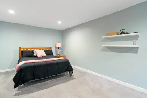 19 Pleasant Street Merrimack NH 03054