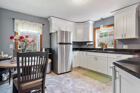 19 Pleasant Street Merrimack NH 03054