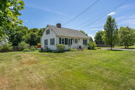 19 Pleasant Street Merrimack NH 03054