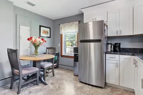 19 Pleasant Street Merrimack NH 03054