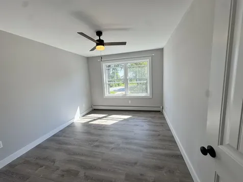 18 Stonehouse Road New London NH 03257