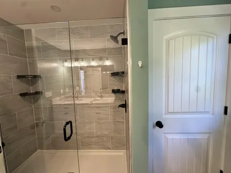 18 Stonehouse Road New London NH 03257