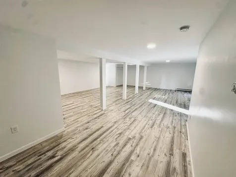 18 Stonehouse Road New London NH 03257