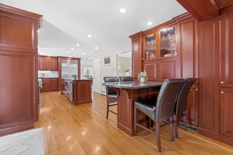 127 Hooksett Road Auburn NH 03032