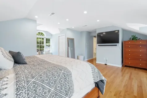 127 Hooksett Road Auburn NH 03032