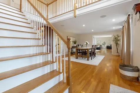 127 Hooksett Road Auburn NH 03032