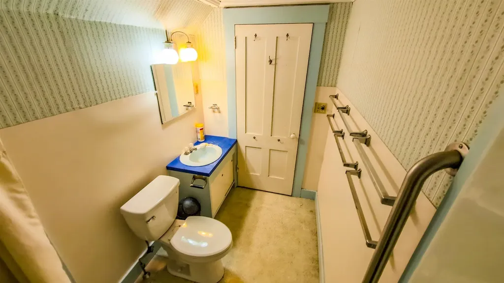 77 Grafton Street Lisbon NH 03585