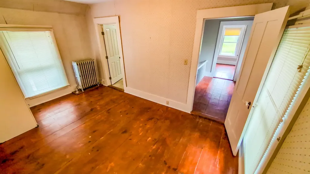 77 Grafton Street Lisbon NH 03585