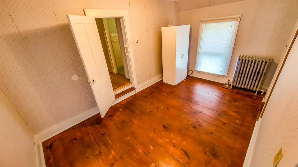 77 Grafton Street Lisbon NH 03585