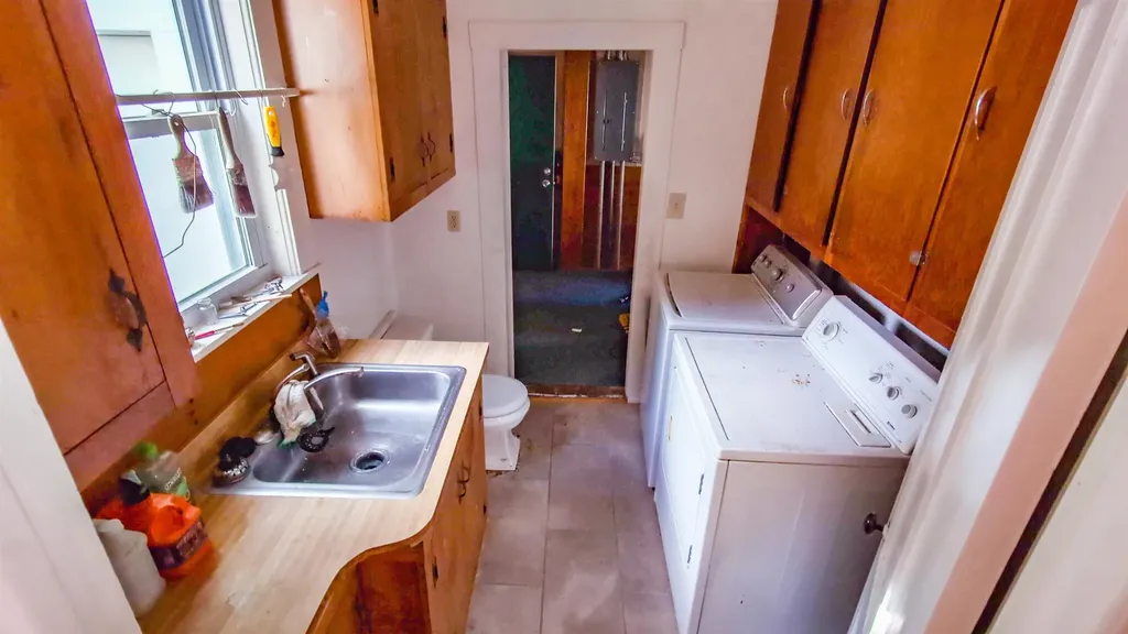 77 Grafton Street Lisbon NH 03585