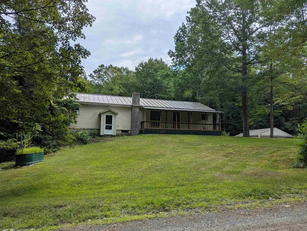 281 Connecticut Heights Road Charlestown NH 03603