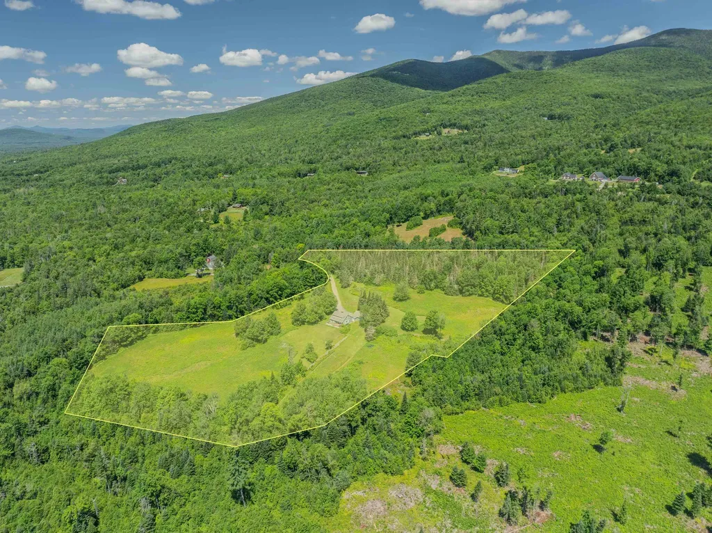 144 Hyfield Lane Jefferson NH 03583