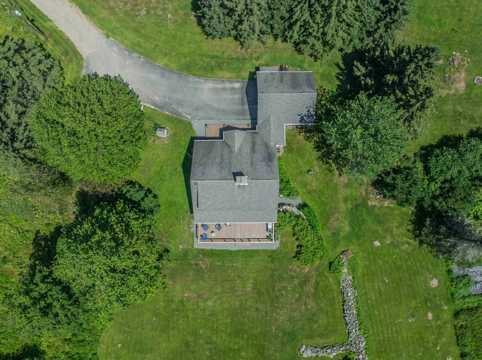 144 Hyfield Lane Jefferson NH 03583