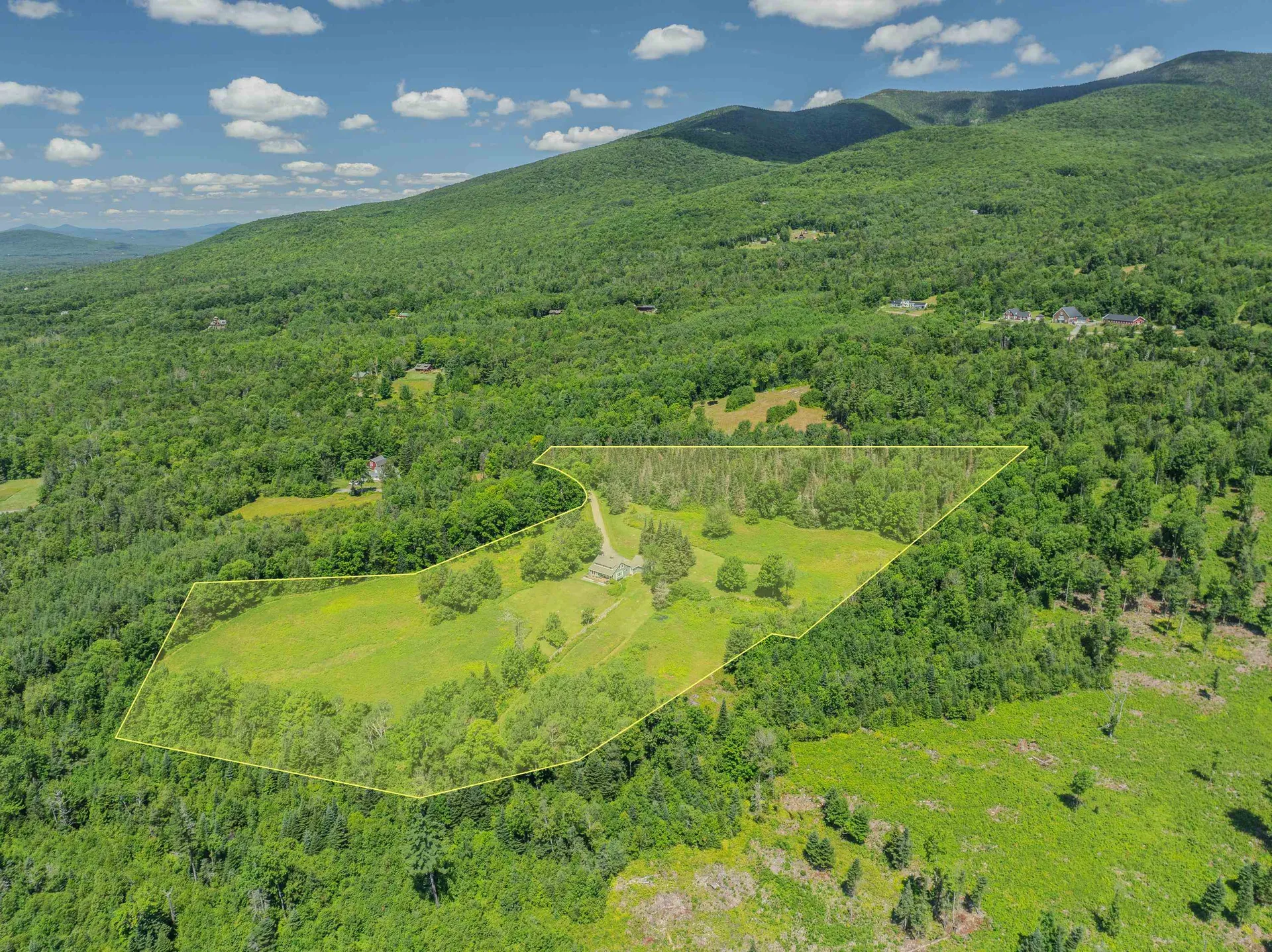 144 Hyfield Lane Jefferson NH 03583