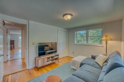 144 Hyfield Lane Jefferson NH 03583