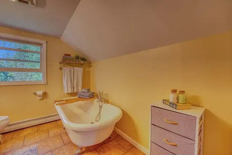 144 Hyfield Lane Jefferson NH 03583