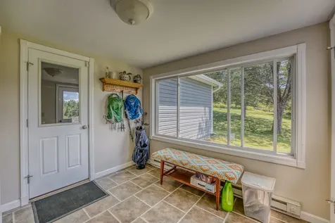 144 Hyfield Lane Jefferson NH 03583