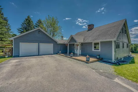 144 Hyfield Lane Jefferson NH 03583