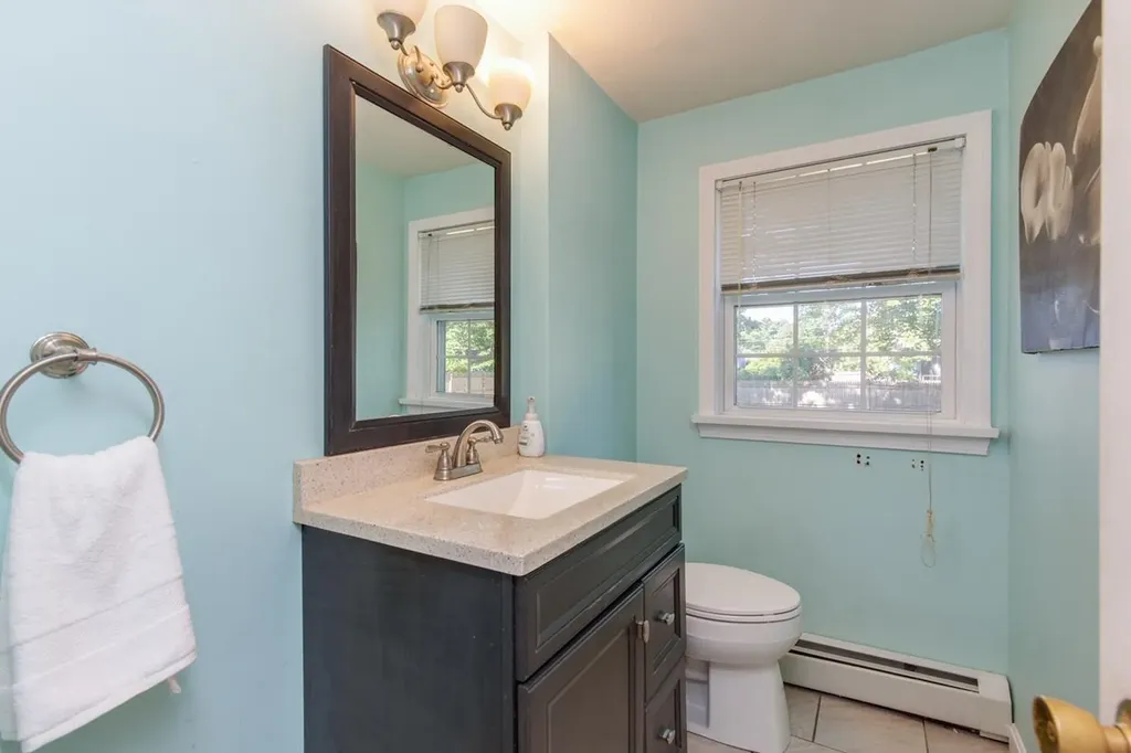 3 Rugby Road Nashua NH 03063