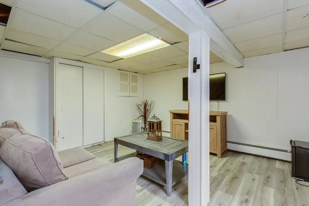 3 Rugby Road Nashua NH 03063