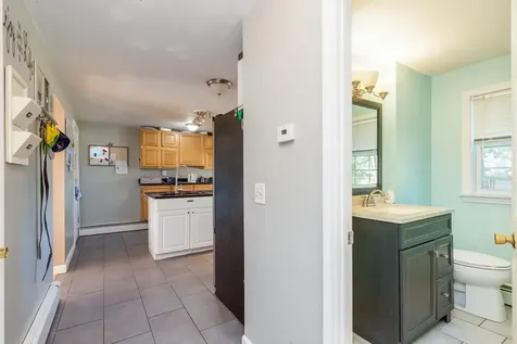 3 Rugby Road Nashua NH 03063