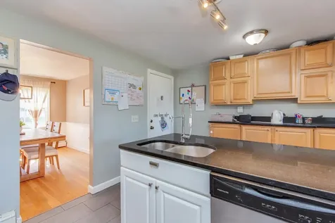 3 Rugby Road Nashua NH 03063