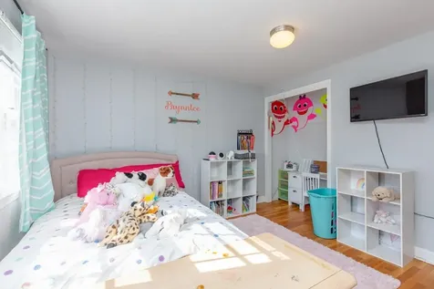 3 Rugby Road Nashua NH 03063