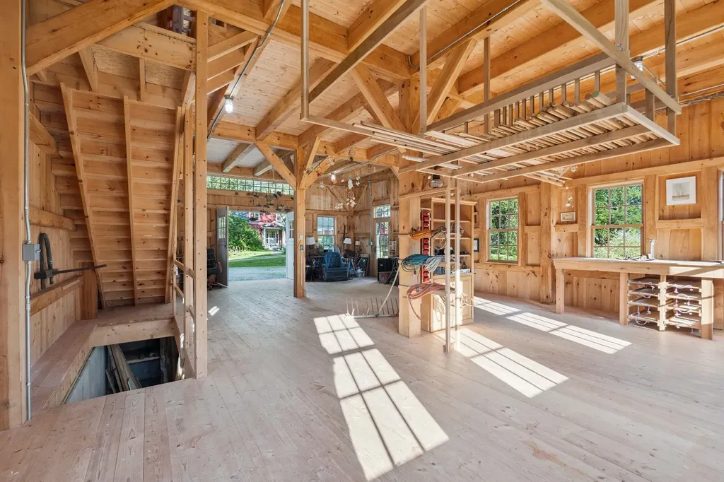 161 Upper Jaffrey Road Dublin NH 03444