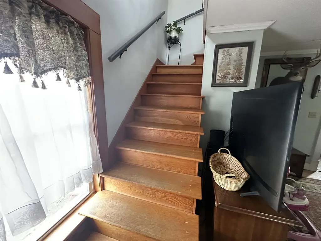 12 Locke Terrace St. Albans City VT 05478-9631