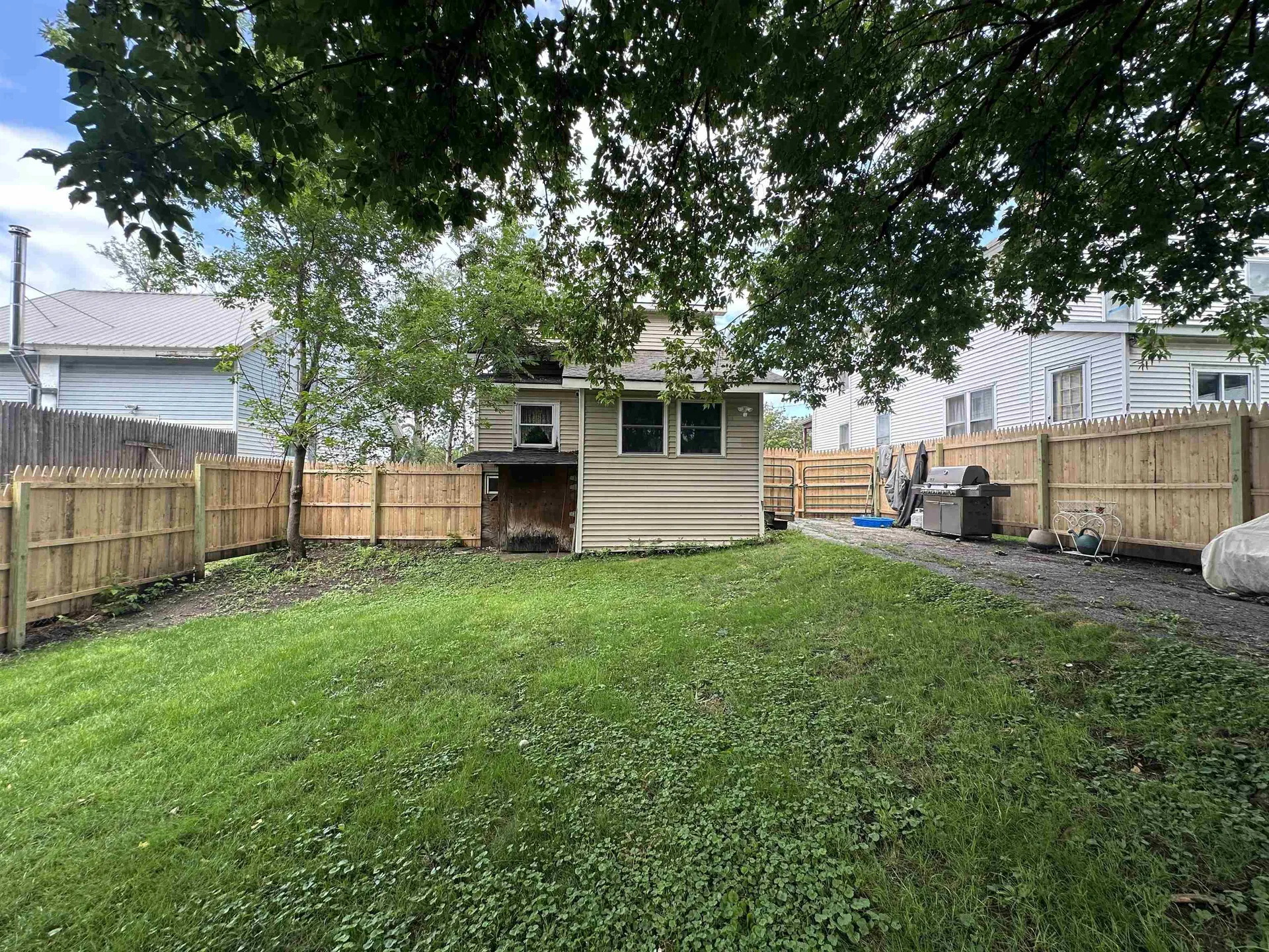12 Locke Terrace St. Albans City VT 05478-9631
