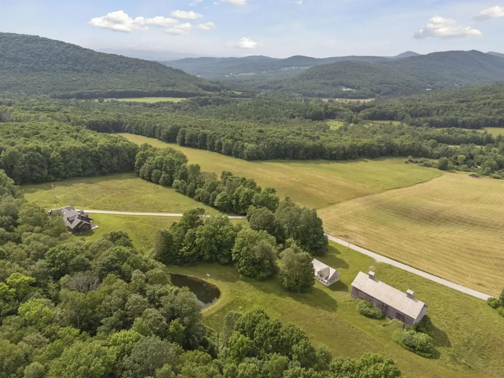 51 Gulf Road Tinmouth VT 05757