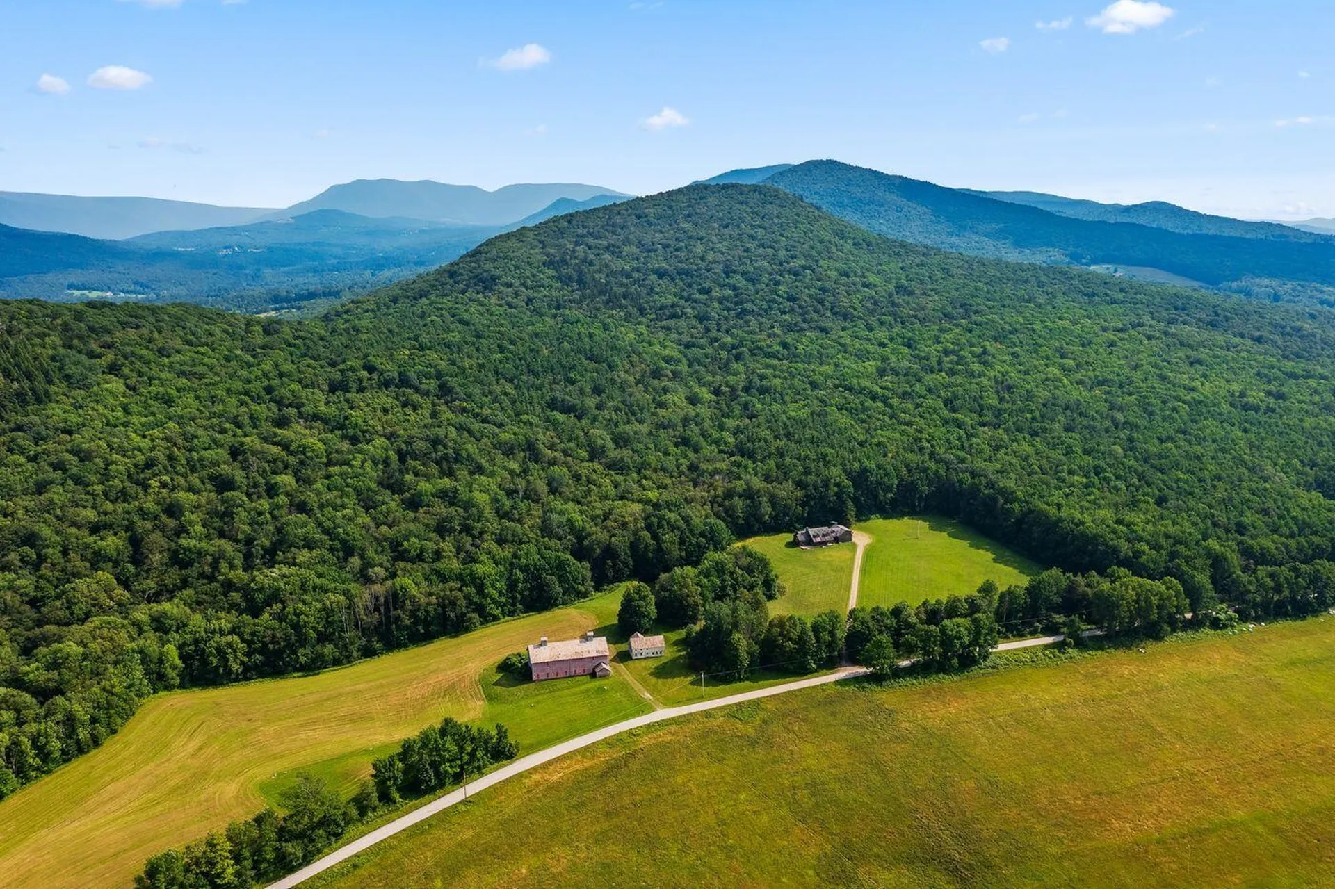 51 Gulf Road Tinmouth VT 05757