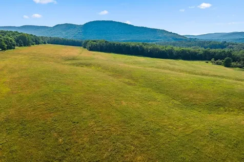 51 Gulf Road Tinmouth VT 05757