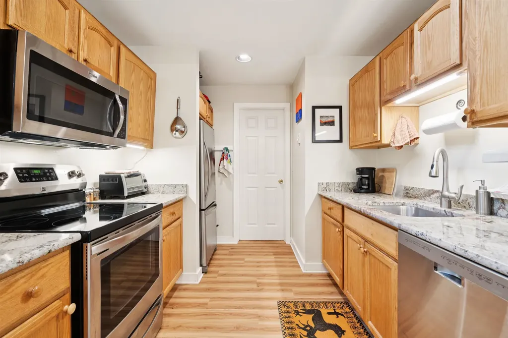 42 Heritage Condo Way Woodstock VT 05091