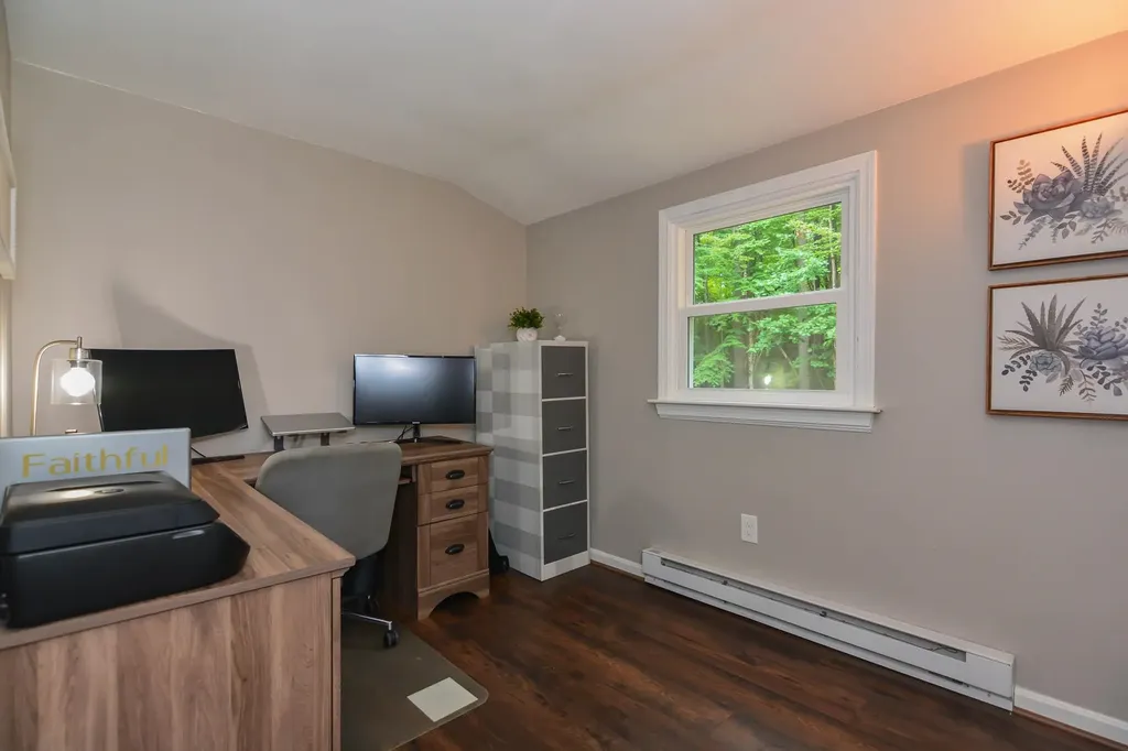 12 Deerwood Drive Amherst NH 03031