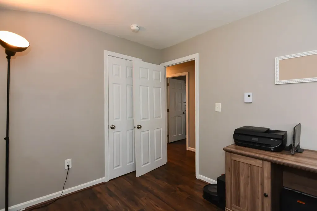 12 Deerwood Drive Amherst NH 03031