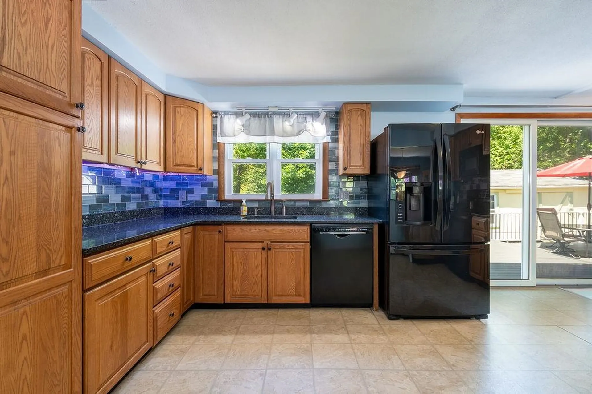 4 Summit Drive Hooksett NH 03106