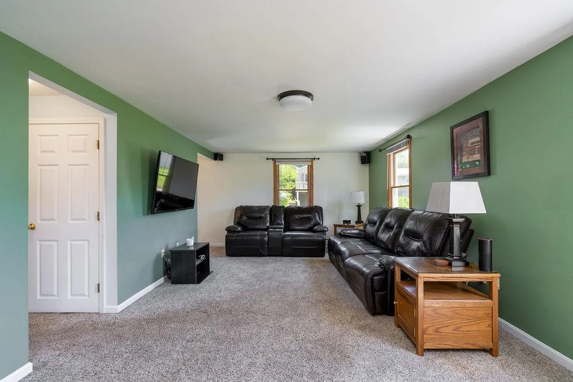 4 Summit Drive Hooksett NH 03106