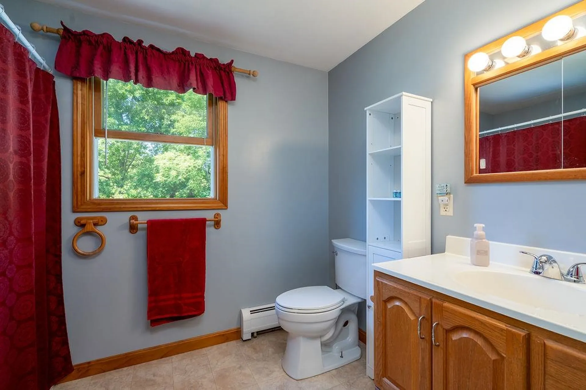 4 Summit Drive Hooksett NH 03106