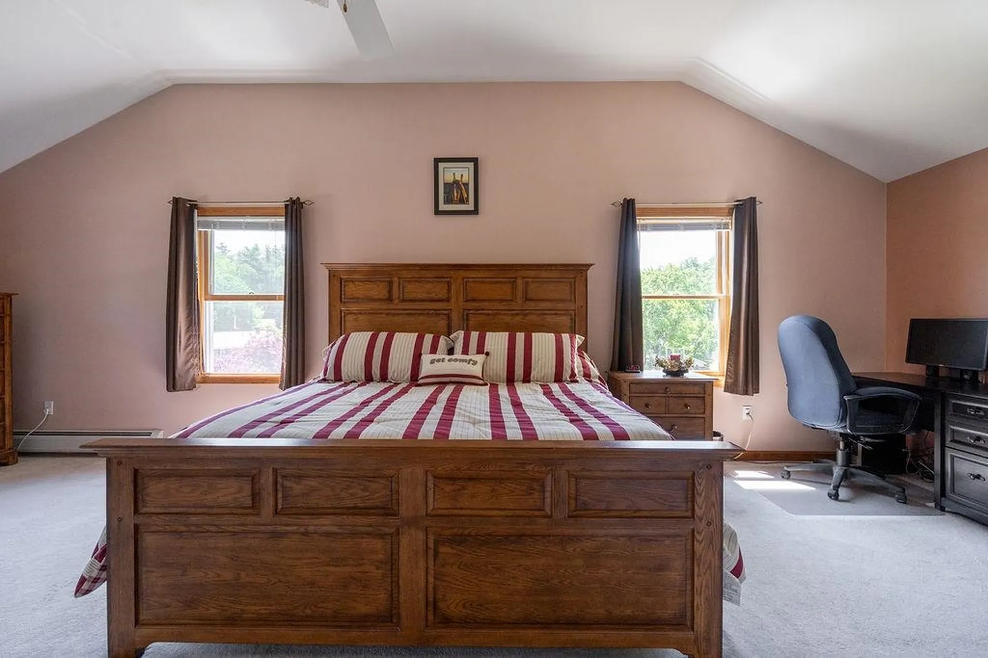 4 Summit Drive Hooksett NH 03106