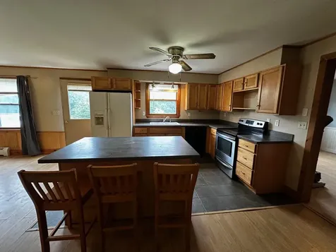 89 Lyon Road Royalton VT 05068