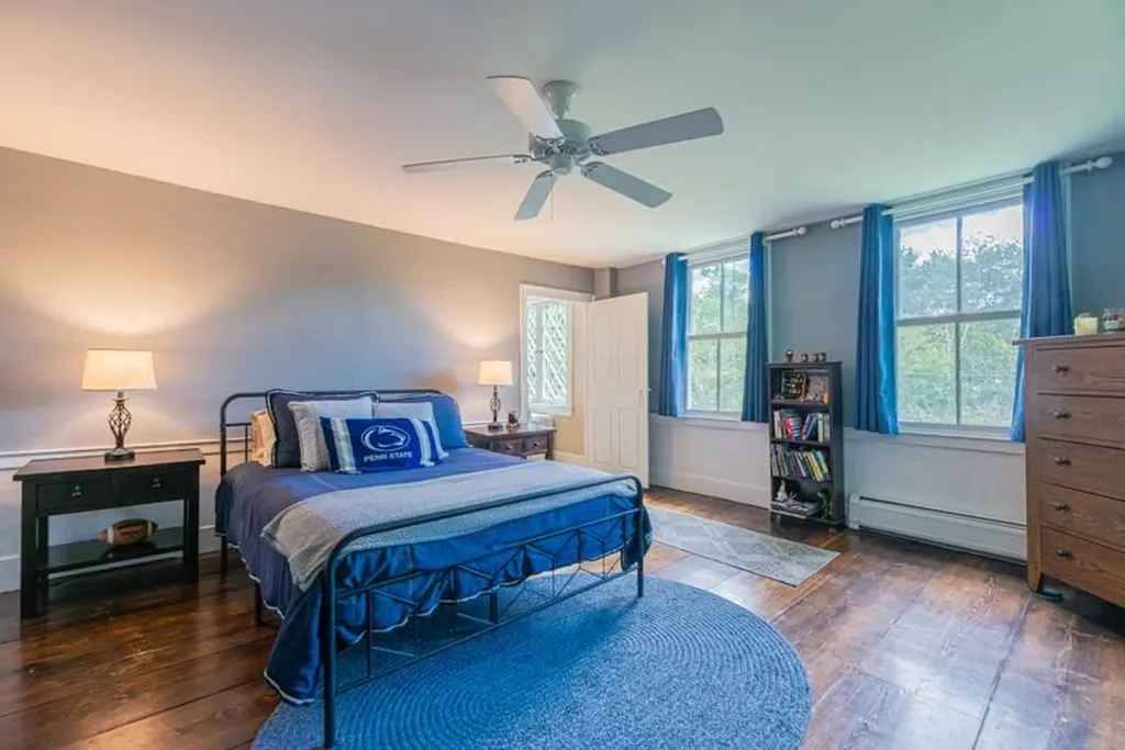 671 West Road Manchester VT 05254