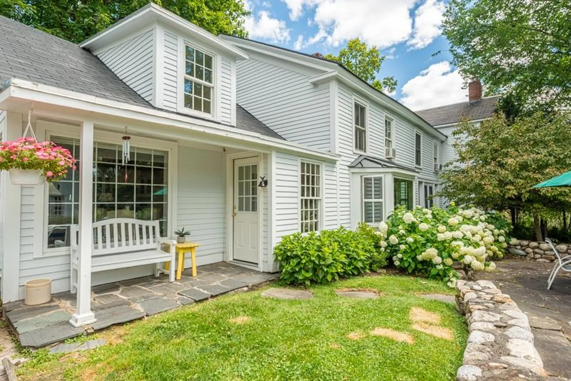 671 West Road Manchester VT 05254