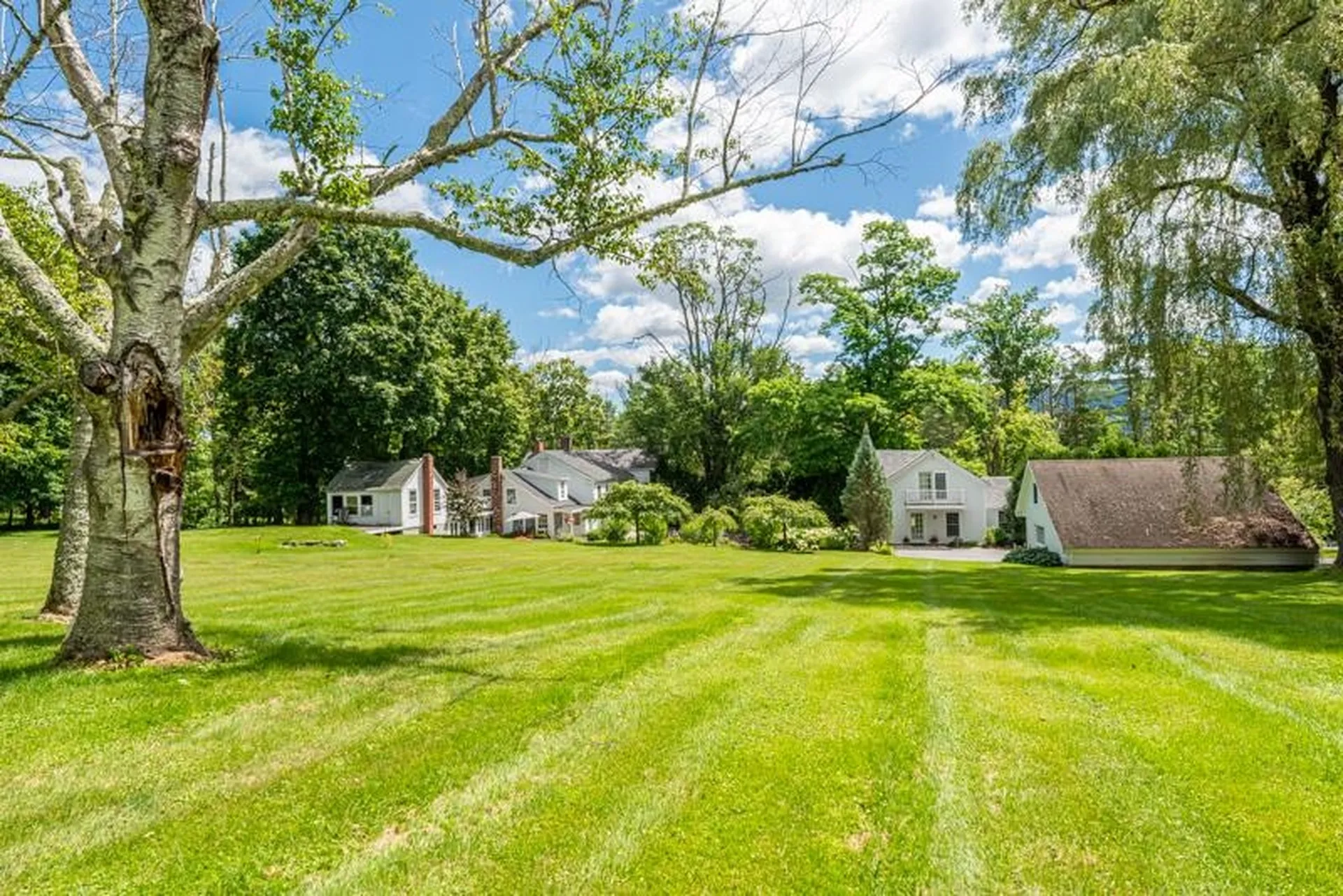 671 West Road Manchester VT 05254