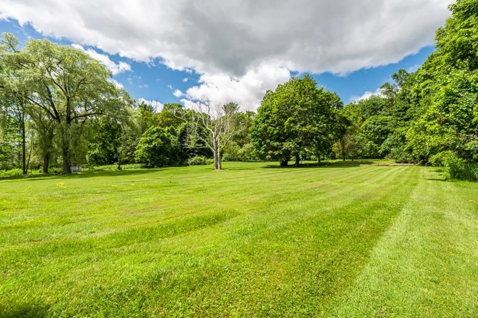 671 West Road Manchester VT 05254