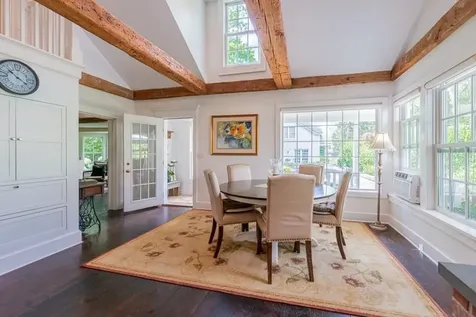 671 West Road Manchester VT 05254