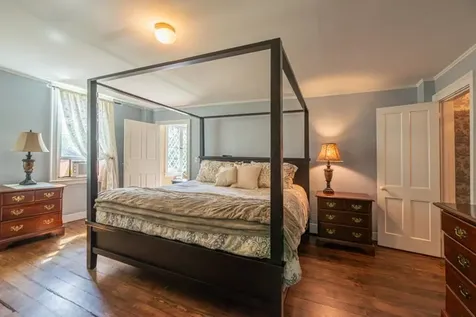 671 West Road Manchester VT 05254