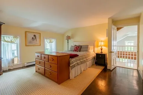 671 West Road Manchester VT 05254