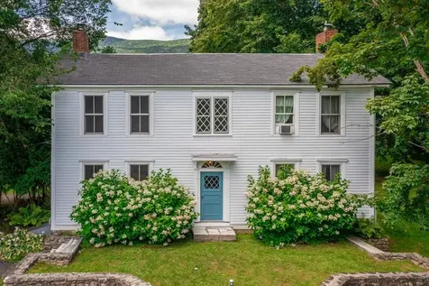 671 West Road Manchester VT 05254